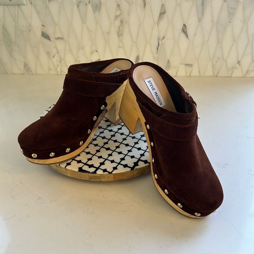 Steve Madden new and not worn clogs.